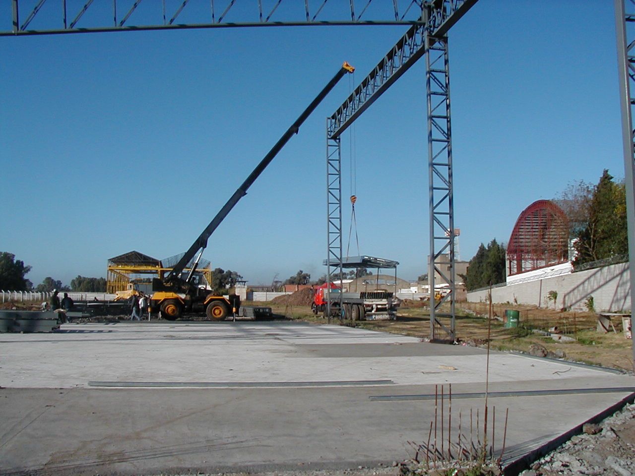 Montaje de la estructura de la nave